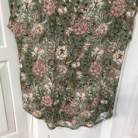Joie Linen Floral Blouse in Green and Pink - Picture 6 of 15